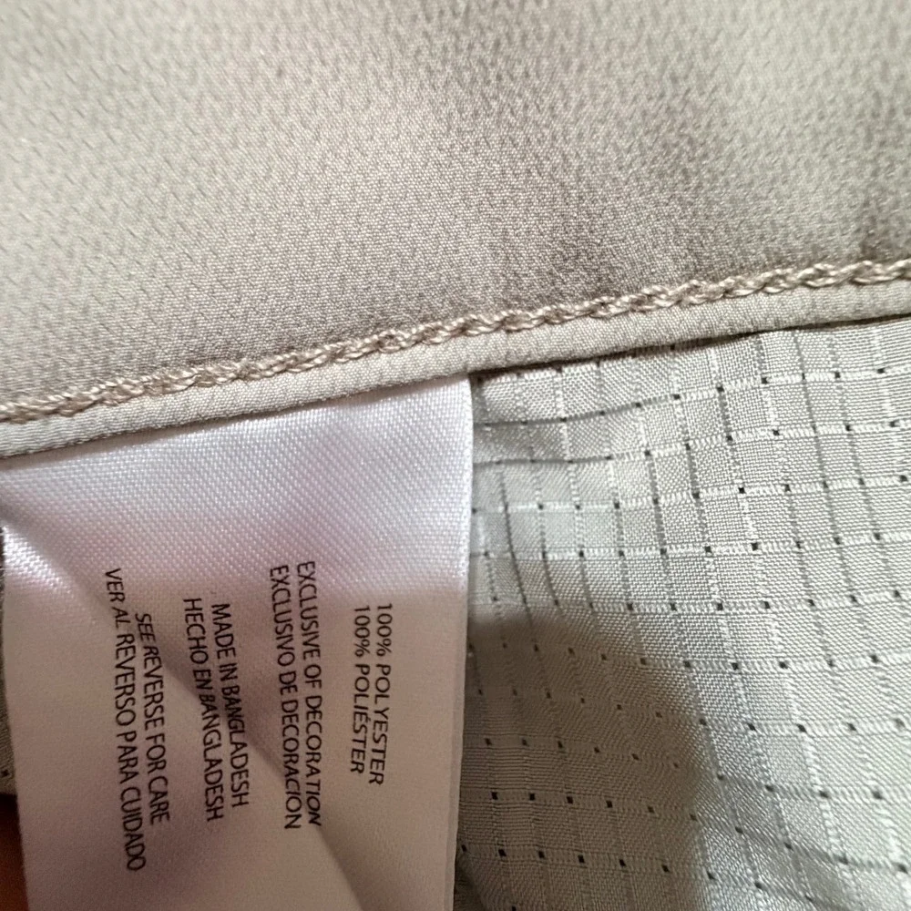 Banana Republic Mens 38x32 Performance Chino Pants Khaki Tan Tech Stretch 38x31